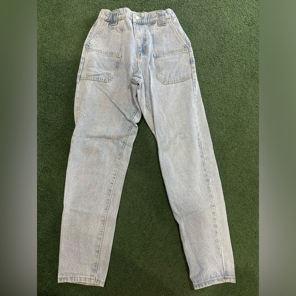 Forever 21 Straight Leg Jeans